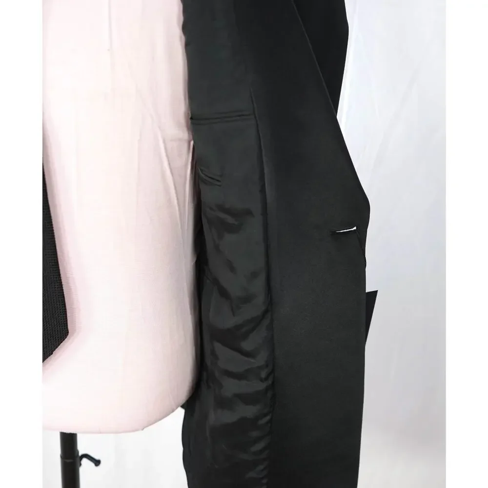ARMANI COLLEZIONI - Black Wool Peak Lapel DInner Jacket - 38R